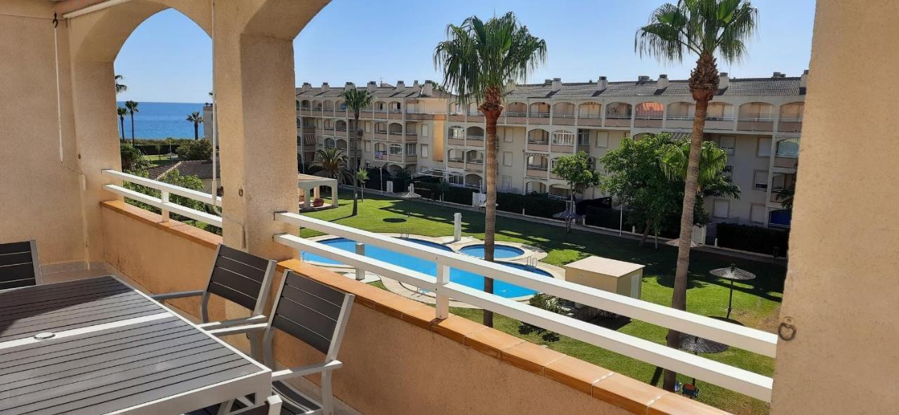 Atico En Urb Bahia De Denia De Vacaciones Mar Por Medio Apartment Luaran gambar